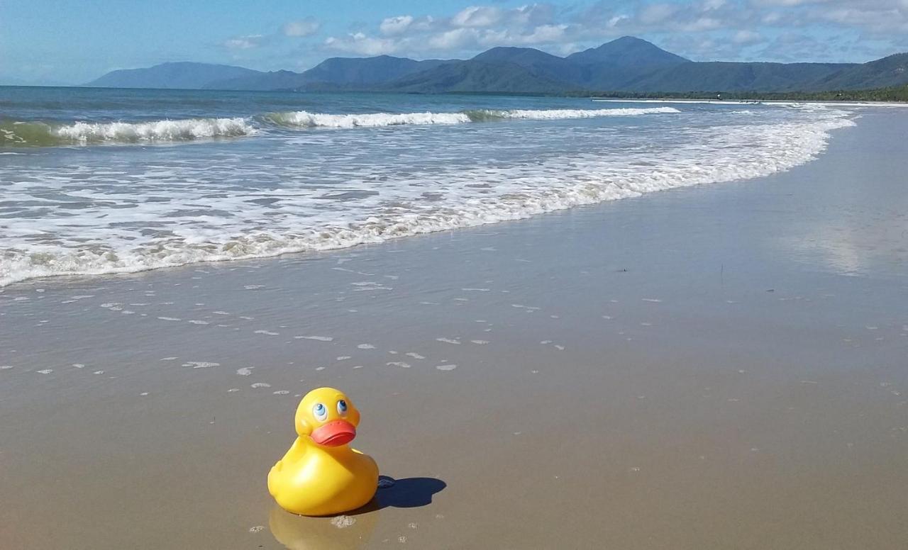 By The Sea Port Douglas Eksteriør billede